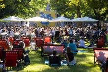 Hauptpodium im Schlossgarten